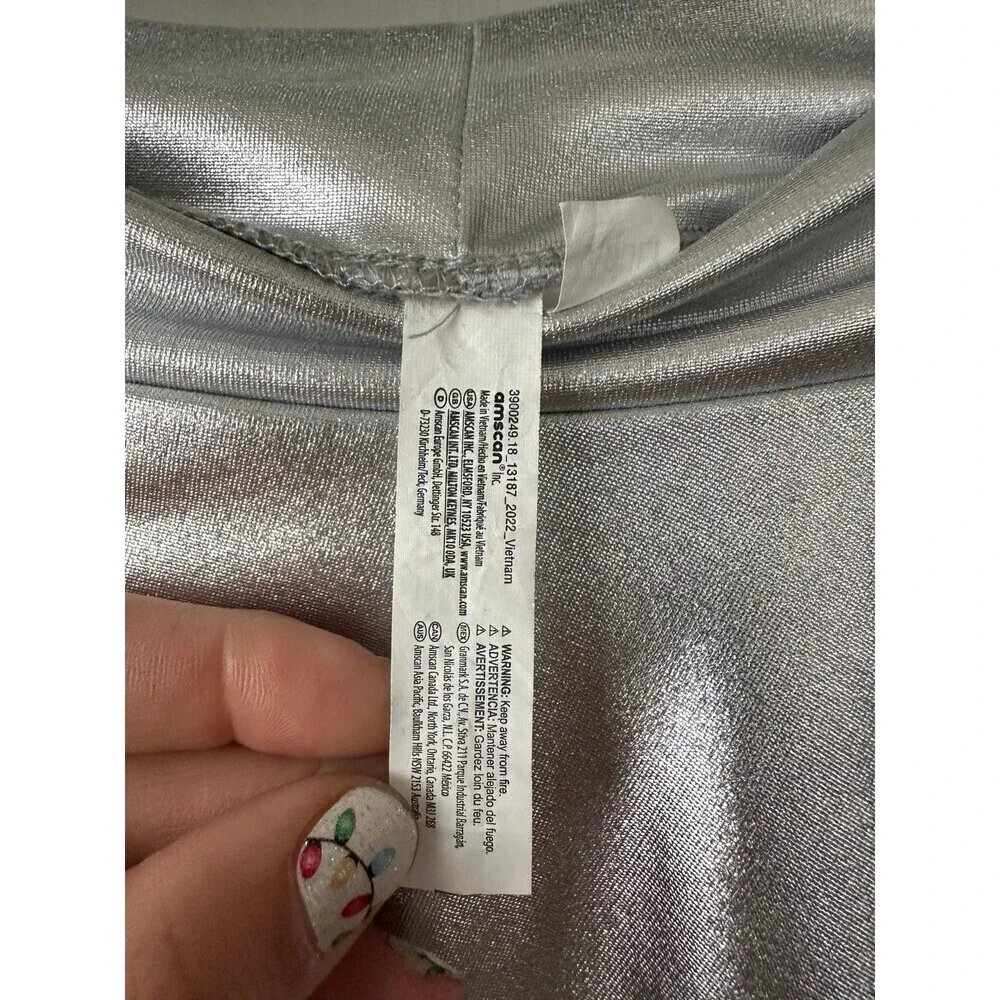 Adult women’s size medium Silver skirt